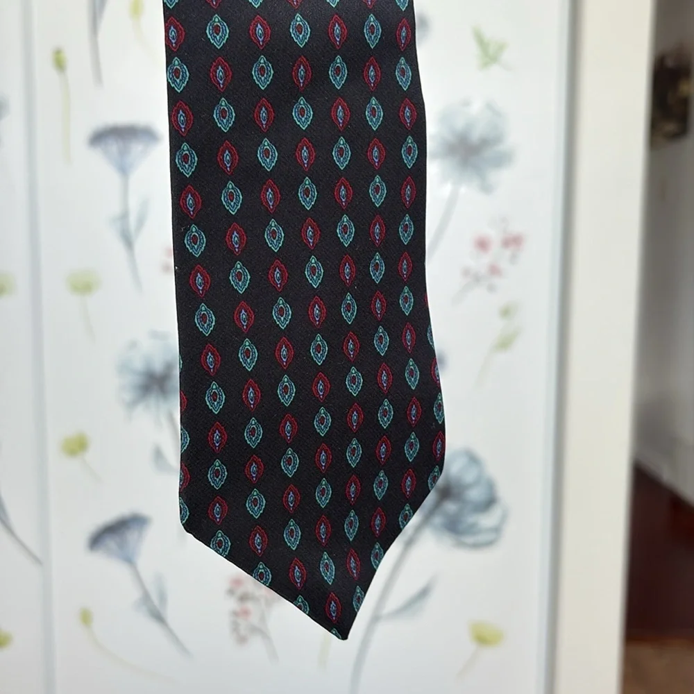Harry Rosen tie - Picture 2 of 5